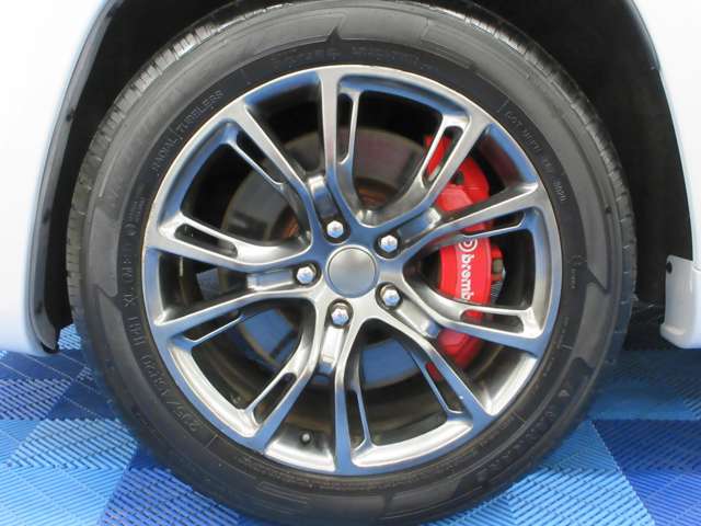 ジープ グランドチェロキー ＳＲＴ８ ４ＷＤ H28年 (関東) 99