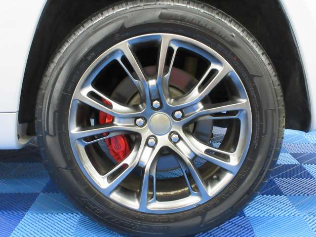 ジープ グランドチェロキー ＳＲＴ８ ４ＷＤ H28年 (関東) 99