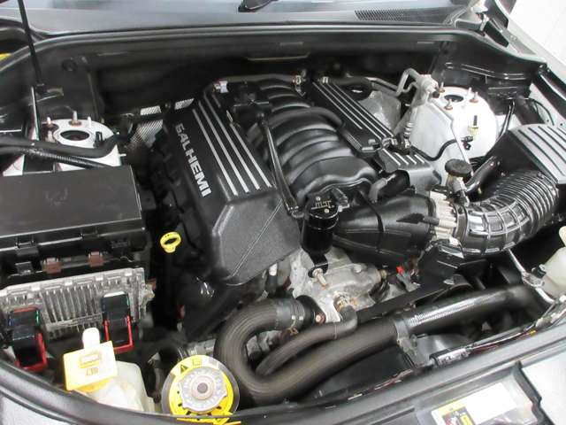 ジープ グランドチェロキー ＳＲＴ８ ４ＷＤ H28年 (関東) 99