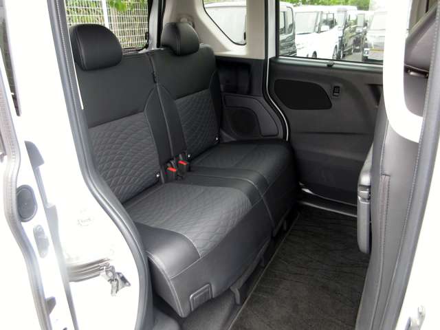 日産 ルークス ６６０ ハイウェイスターＧターボ アーバンクロム プロパイロット エディション ４ＷＤ R4年 (関東) 99