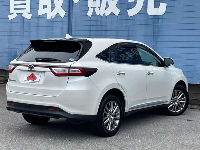 トヨタ ハリアー ２．０ プログレス メタル アンド レザーパッケージ H29年 (関東) 99