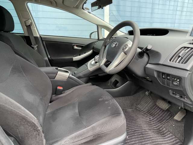 トヨタ プリウス １．８ Ｓ ツーリングセレクション H26年 (関東) 99