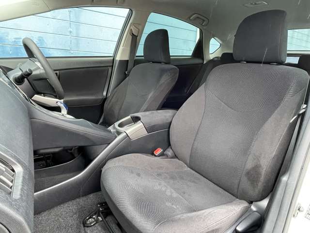 トヨタ プリウス １．８ Ｓ ツーリングセレクション H26年 (関東) 99