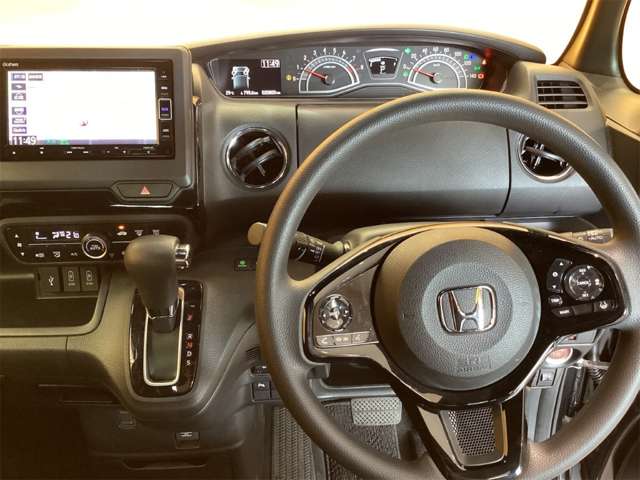 ホンダ Ｎ　ＢＯＸ カスタム ６６０ Ｌ R3年 (近畿) 99