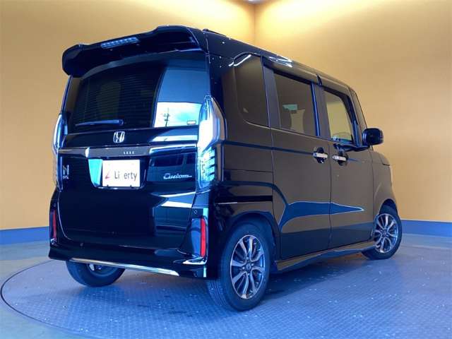 ホンダ Ｎ　ＢＯＸ カスタム ６６０ Ｌ R3年 (近畿) 99