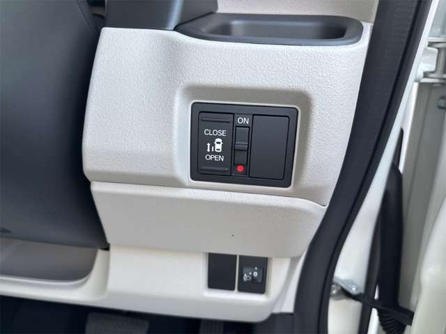 ホンダ Ｎ　ＢＯＸ ６６０ R8年 () 99