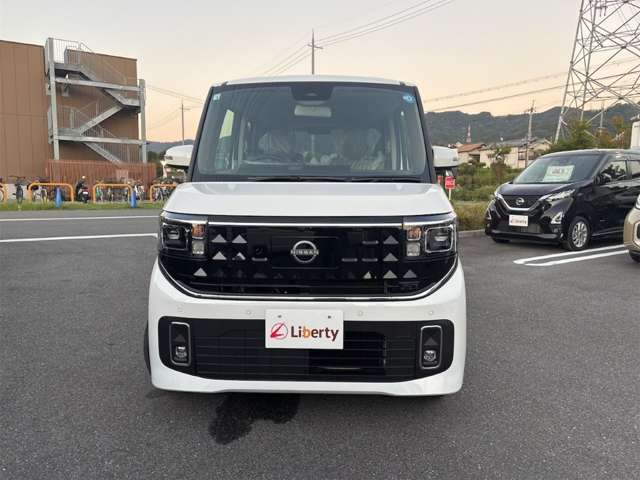 日産 ルークス ６６０ ハイウェイスターＸ R8年 () 99