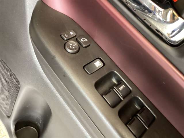 スズキ スペーシア ６６０ カスタム ハイブリッド ＧＳ R7年 (近畿) 99
