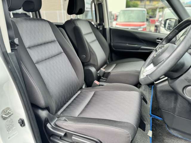 日産 セレナ １．２ Ｅ－ＰＯＷＥＲ ハイウェイスター Ｖ R1年 (近畿) 99