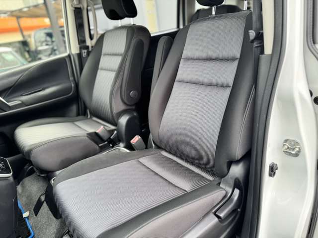 日産 セレナ １．２ Ｅ－ＰＯＷＥＲ ハイウェイスター Ｖ R1年 (近畿) 99