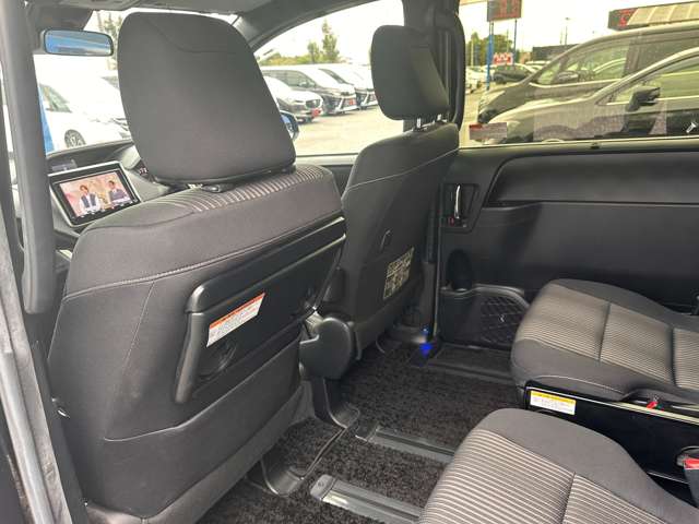 トヨタ ヴォクシー ２．０ ＺＳ 煌 H30年 (関東) 99