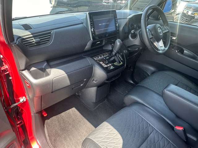 日産 ルークス ６６０ ハイウェイスターＧターボ アーバンクロム プロパイロット エディション R4年 (関東) 99