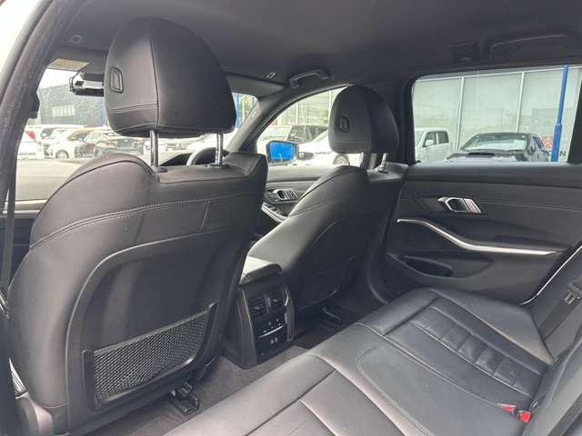 ＢＭＷ ３シリーズ ３２０Ｄ Ｘドライブ Ｍスポーツ エディション ジョイプラス ディーゼルターボ ４ＷＤ R3年 (関東) 99