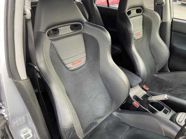 三菱 ランサーワゴン ２．０ ＧＴ ４ＷＤ H17年 (近畿) 99
