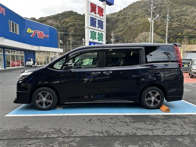 トヨタ エスクァイア ２．０ ＸＩ H28年 () 99