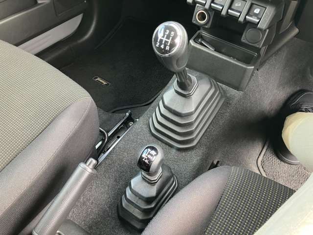 スズキ ジムニー ６６０ ＸＬ ４ＷＤ R3年 (関東) 99