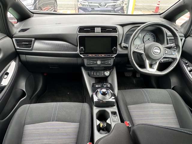 日産 リーフ Ｘ　Ｖセレクション R7年 (東海) 99