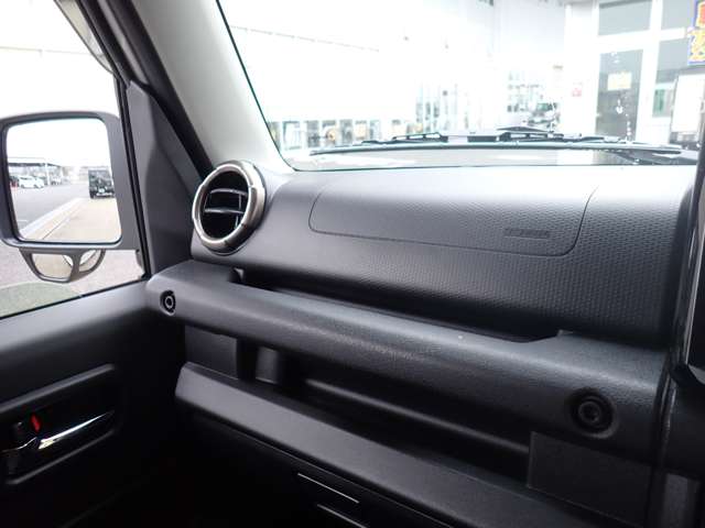 スズキ ジムニー ６６０ ＸＣ ４ＷＤ R8年 () 99