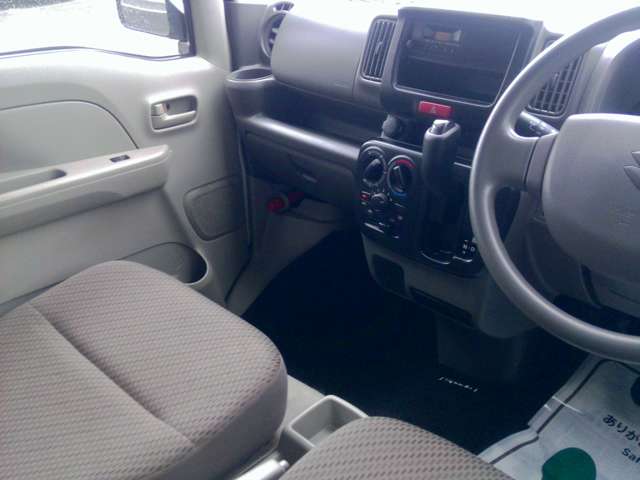 スズキ エブリイ ６６０ ＰＣ ハイルーフ ５ＡＧＳ車 ４ＷＤ H29年 () 99