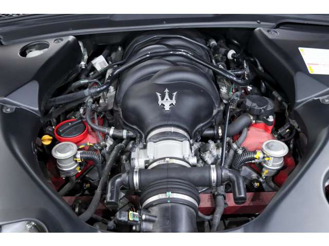 マセラティ グラントゥーリズモ スポーツ　ＭＣオートシフト H27年 (関東) 99