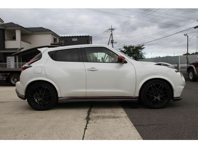 日産 ジューク １．６ ＮＩＳＭＯ ４ＷＤ H28年 (関東) 99