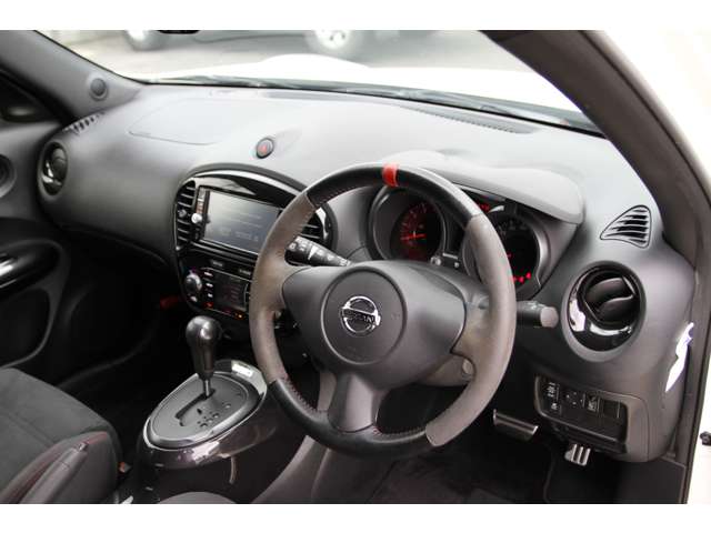 日産 ジューク １．６ ＮＩＳＭＯ ４ＷＤ H28年 (関東) 99