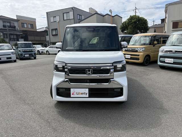 ホンダ Ｎ　ＢＯＸ カスタム ６６０ R8年 () 99
