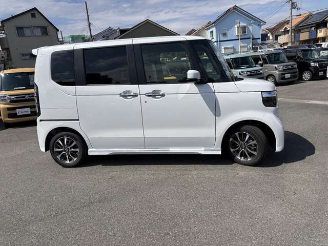 ホンダ Ｎ　ＢＯＸ カスタム ６６０ R8年 () 99