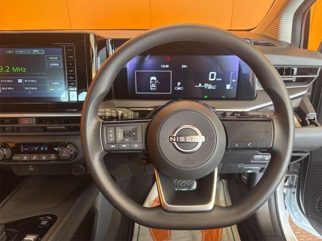 日産 ノート １．２ Ｘ R7年 () 99