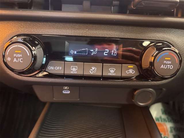 日産 ノート １．２ Ｘ R7年 () 99