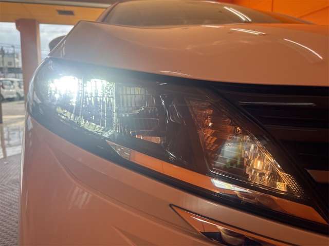 日産 ノート １．２ Ｘ R7年 () 99