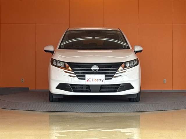 日産 ノート １．２ Ｘ R7年 () 99