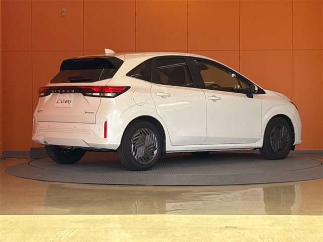 日産 ノート １．２ Ｘ R7年 () 99