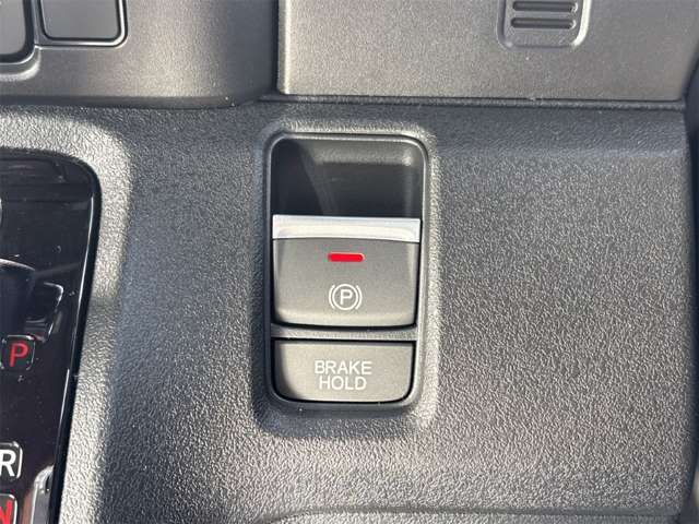 ホンダ Ｎ　ＢＯＸ カスタム ６６０ R8年 () 99