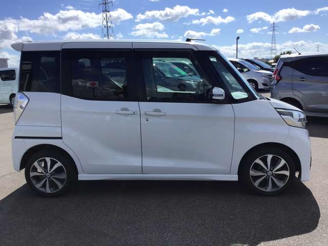 日産 デイズ　ルークス ６６０ ハイウェイスター ターボ ４ＷＤ H27年 () 99