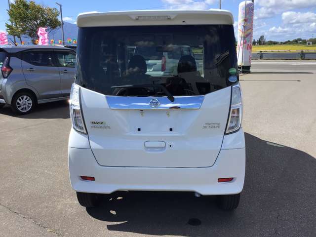 日産 デイズ　ルークス ６６０ ハイウェイスター ターボ ４ＷＤ H27年 () 99