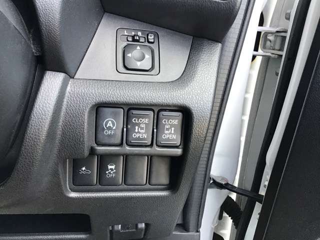 日産 デイズ　ルークス ６６０ ハイウェイスター ターボ ４ＷＤ H27年 () 99