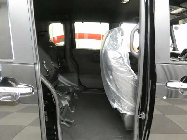 ホンダ Ｎ　ＢＯＸ カスタム ６６０ ４ＷＤ R7年 (東北) 99