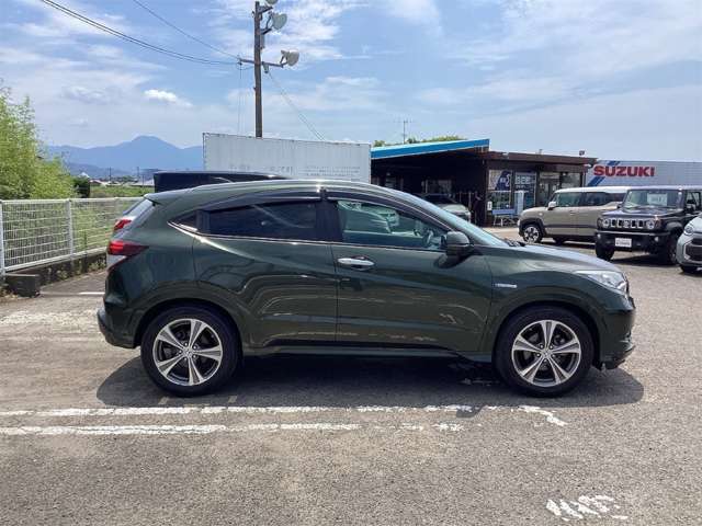 ホンダ ヴェゼル １．５ ハイブリッド Ｚ H26年 (四国) 99