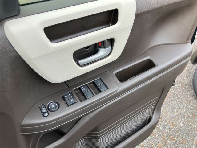 ホンダ Ｎ　ＢＯＸ ６６０ Ｌ R4年 () 99