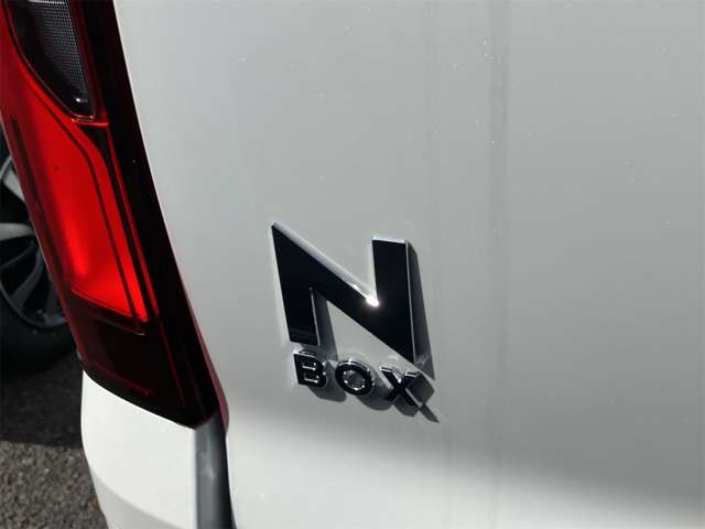 ホンダ Ｎ　ＢＯＸ ６６０ R8年 () 99