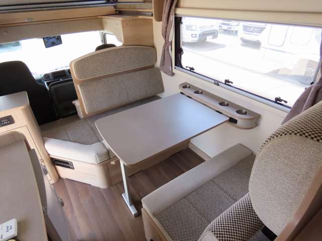 トヨタ カムロード ナッツＲＶ製 R7年 (東海) 99