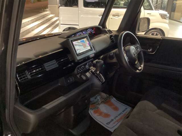 ホンダ Ｎ　ＢＯＸ カスタム ６６０ Ｌ R5年 () 99