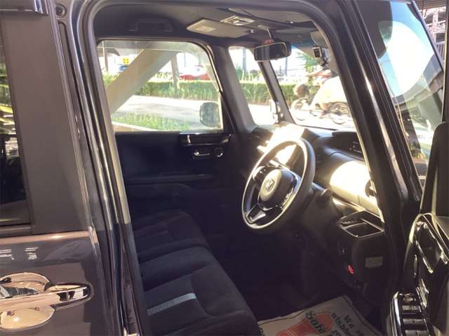 ホンダ Ｎ　ＢＯＸ カスタム ６６０ Ｌ R5年 () 99