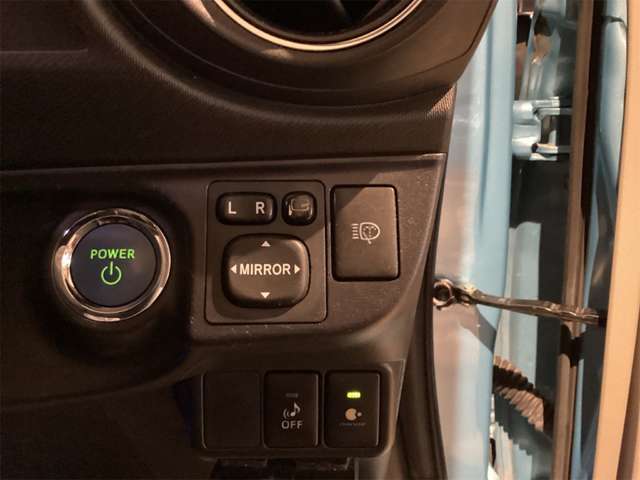 トヨタ アクア １．５ Ｇ H25年 () 99