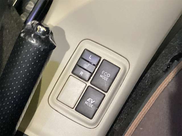 トヨタ アクア １．５ Ｇ H25年 () 99