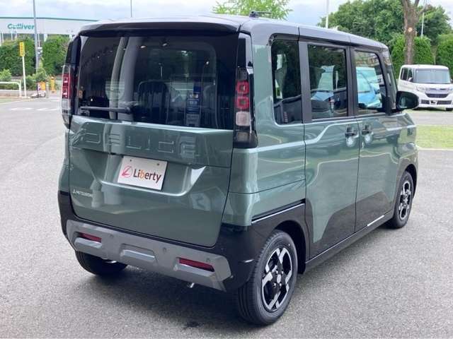 三菱 デリカ　ミニ ６６０ Ｇ プレミアム R8年 () 99