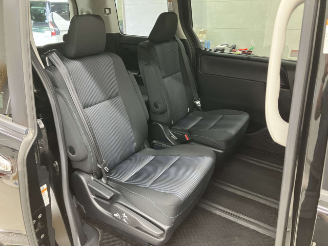 トヨタ ヴォクシー ２．０ ＺＳ 煌ＩＩ H28年 () 99