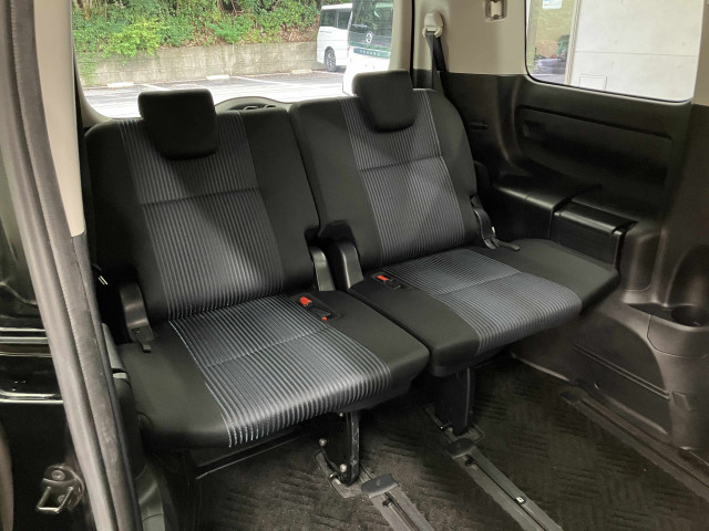 トヨタ ヴォクシー ２．０ ＺＳ 煌ＩＩ H28年 () 99