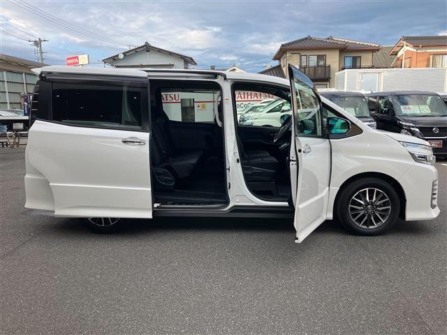 トヨタ ヴォクシー ２．０ ＺＳ 煌 H27年 (中国) 99